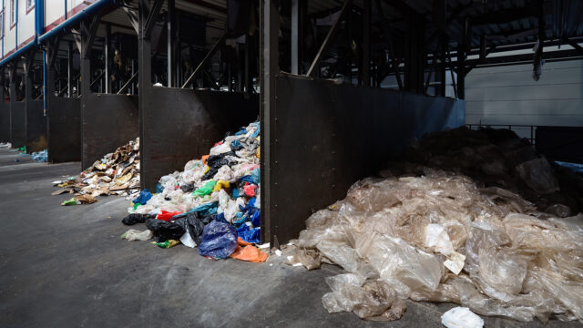 Zero Waste skal hjælpe danske virksomheder med at genbruge og skære ned på affald.