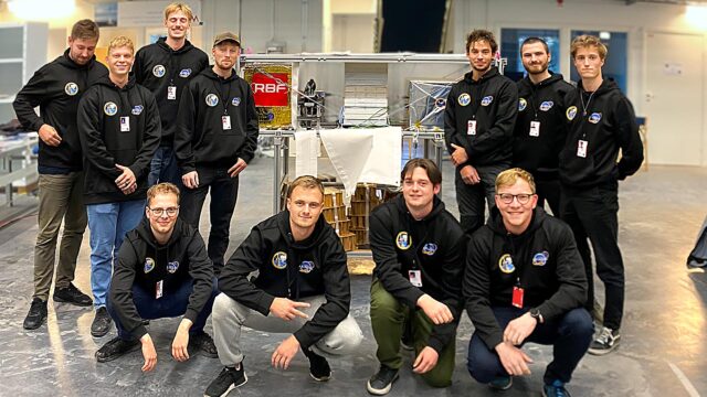 Heimdal-holdet fotograferet på Esrange-basen i Nordsverige.