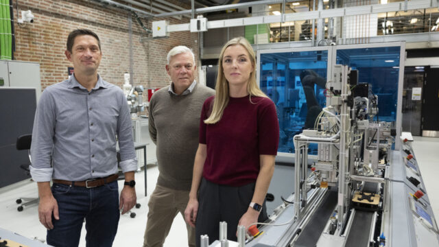 Aalborg Universitet AAU Lederne af projektet Den Cirkulære Fabrik i klassisk produktionsmiljø. ved Aalborg Universitet.